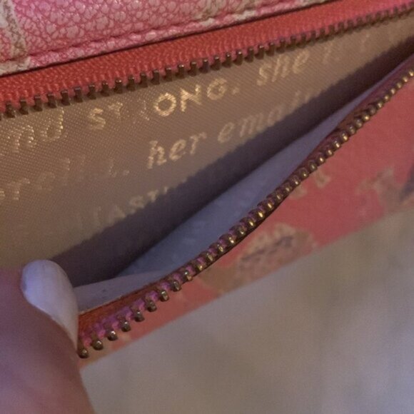 Kate Spade camel 🐪 pink wallet. Great condition. - Picture 7 of 7